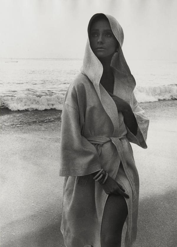 FRANCESCO SCAVULLO 1921-2004 Untitled (Woman