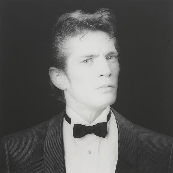 ROBERT MAPPLETHORPE 1946-1989 Self-Portrait, 1: ROBERTMAPPLETHORPE1946-1989Self-Portrait, 1986Gelatin silver print.19 ¼ x 19 ¼ in. (48.9 x 48.9 cm