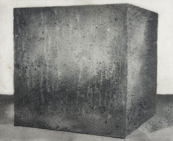 VIK MUNIZ b. 1961 Pictures of Dust (Tony Smith: VIKMUNIZb. 1961Tony Smith (From Pictures of Dust), 2000Cibachrome print.74 ½ x 92 in. (189.2 x 233