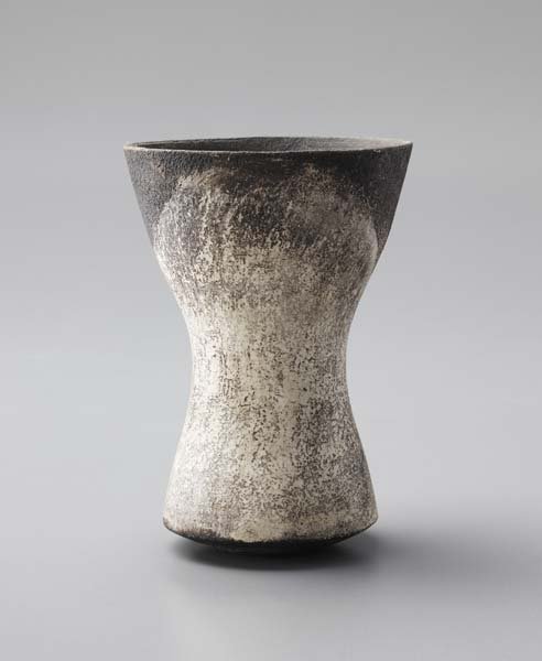 HANS COPER, 1920-1981 Early waisted vase, 1958 Sto