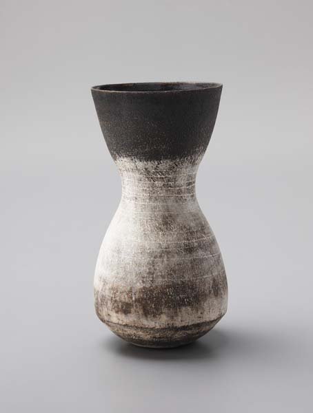 HANS COPER, 1920-1981 Early vase with inlaid spira