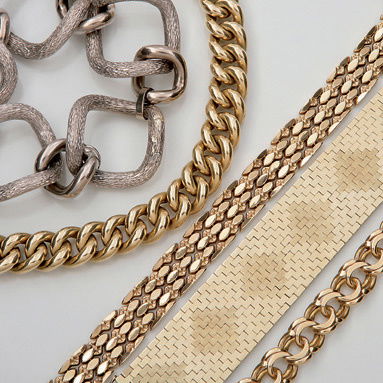 A WIDE BRACELET, OF POLISHED AND TEXTURED BRICK: A WIDE BRACELET, OF POLISHED AND TEXTURED BRICK LINKS; TWO FANCY LINK BRACELETS, EACH TO BOX SNAP CLASPS; AND A FANCY LINK BRACELET OF TEXTURED SQUARE LINKS (5),Collection<