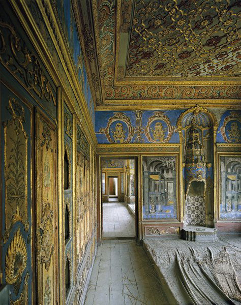 AHMET ERTUG, HAREM: Topkapi Palace, Istanbul: AHMET ERTUG, HAREM: Topkapi Palace, Istanbul, 1990 Lightjet print, printed later and flush-mounted. 228 x 180 cm (89 3/4 x 70 7/8 in). Signed in ink, printed title, date and number 1/5 on an artist'