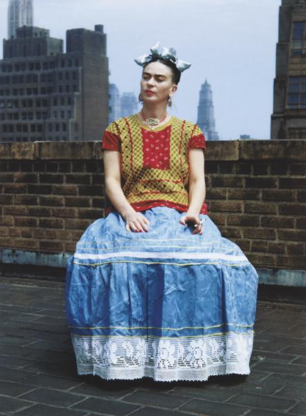 NICKOLAS MURAY, Frida Kahlo in New York, 1946