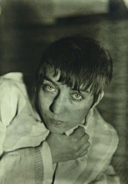WALKER EVANS, Portrait of Berenice Abbott, 1930: Portrait of Berenice Abbott, 1930 Gelatin silver print. 6 5/8 x 4 5/8 in. (16.8 x 11.7 cm). Numbered 'IV', '6' in pencil within a Lunn Archive credit stamp on the verso. PROVENANCE Jane Corkin Gallery