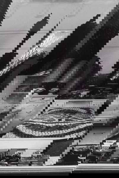 LEE FRIEDLANDER American, b. 1934 Cincinnati,: LEEFRIEDLANDERAmerican, b. 1934Cincinnati, Ohio, 1963.Gelatin silver print, printed 1970s.11 x 7¨ü