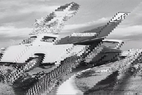 LEE FRIEDLANDER American, b. 1934 Texas, 1965: LEEFRIEDLANDERAmerican, b. 1934Texas, 1965.Gelatin silver print, printed 1970s.7½ x 11¼ in. (19 x