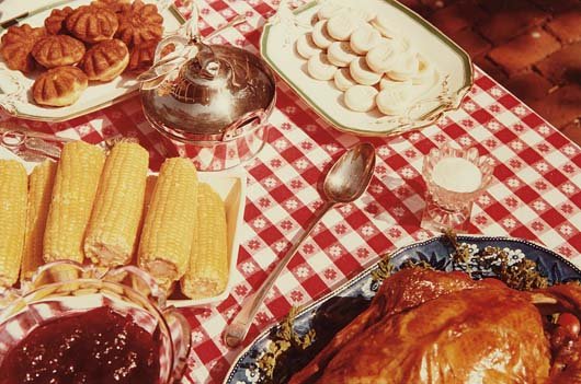 WILLIAM EGGLESTON, Untitled, Tennessee, 1985: Chromogenic print. 7 1/4 x 11 in. (18.4 x 27.9 cm). Signed in ink in the margin. PROVENANCE Phillips de Pury & Company New York, 14 November 2009, lot 183