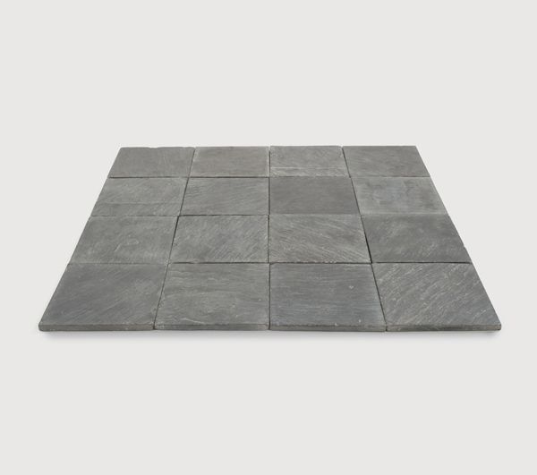 CARL ANDRE (b. 1935) 16 Pieces of Slate. Sla: CARLANDRE(b. 1935)16 Pieces of Slate.Slate in 16 parts.¾ x 48 x 48 in. (1.9 x 121.9 x 121.9 cm).</