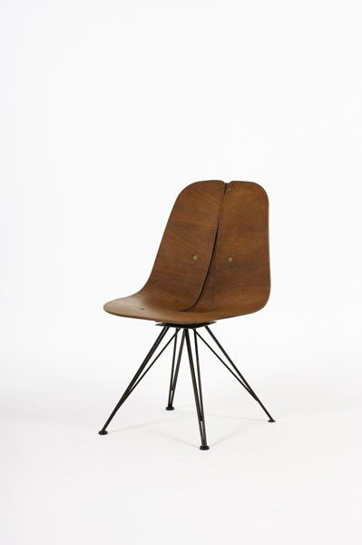 IVER BERTELSEN Chair, ca. 1945 Manufactured: IVERBERTELSENChair, ca. 1945Manufactured by Steelcraft Inc., Millbury, MA, USA; lacquered steel, lacquered plywood