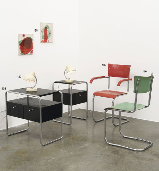 137: CHRISTIAN DELL Pair of table lamps, model no.: CHRISTIANDELLPair of table lamps, model no. 6336, ca. 1945.Chrome-plated metal, lacquered metal, Bakelite, steel, shades wit