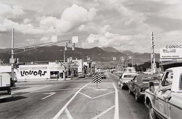 LEE FRIEDLANDER b. 1934 Colorado Springs, Colo: LEEFRIEDLANDERb. 1934Colorado Springs, Colorado, 1972Gelatin silver print.6 ⅞ x 10 ⅜