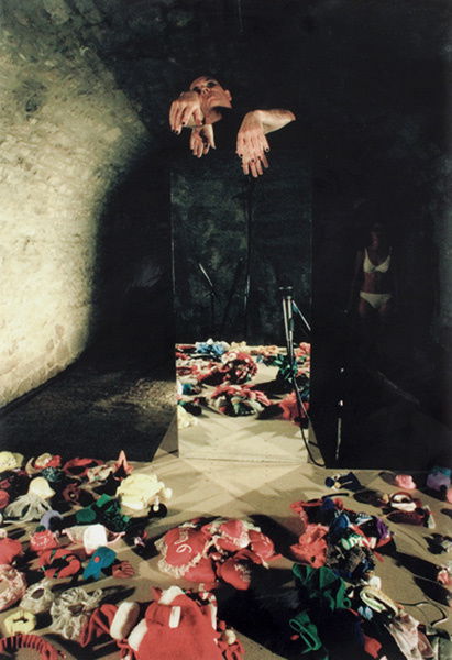 MIKE KELLEY b. 1954 Runaway, 1999 Chromogeni: MIKEKELLEYb. 1954Runaway, 1999Chromogenic process print.19 ¼ x 13 ¼ in. (48.9 x 33.7