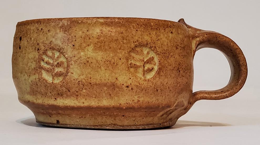 Soup bowl - Kahmeyer, Ray: Kahmeyer, Ray, stoneware, signature: Ray Kaymeyer Stamp on bottom, Good condition, soup bowl, image dimensions:, total dimensions:2.25 x 4.25 x 5.5, weight:0.7lb