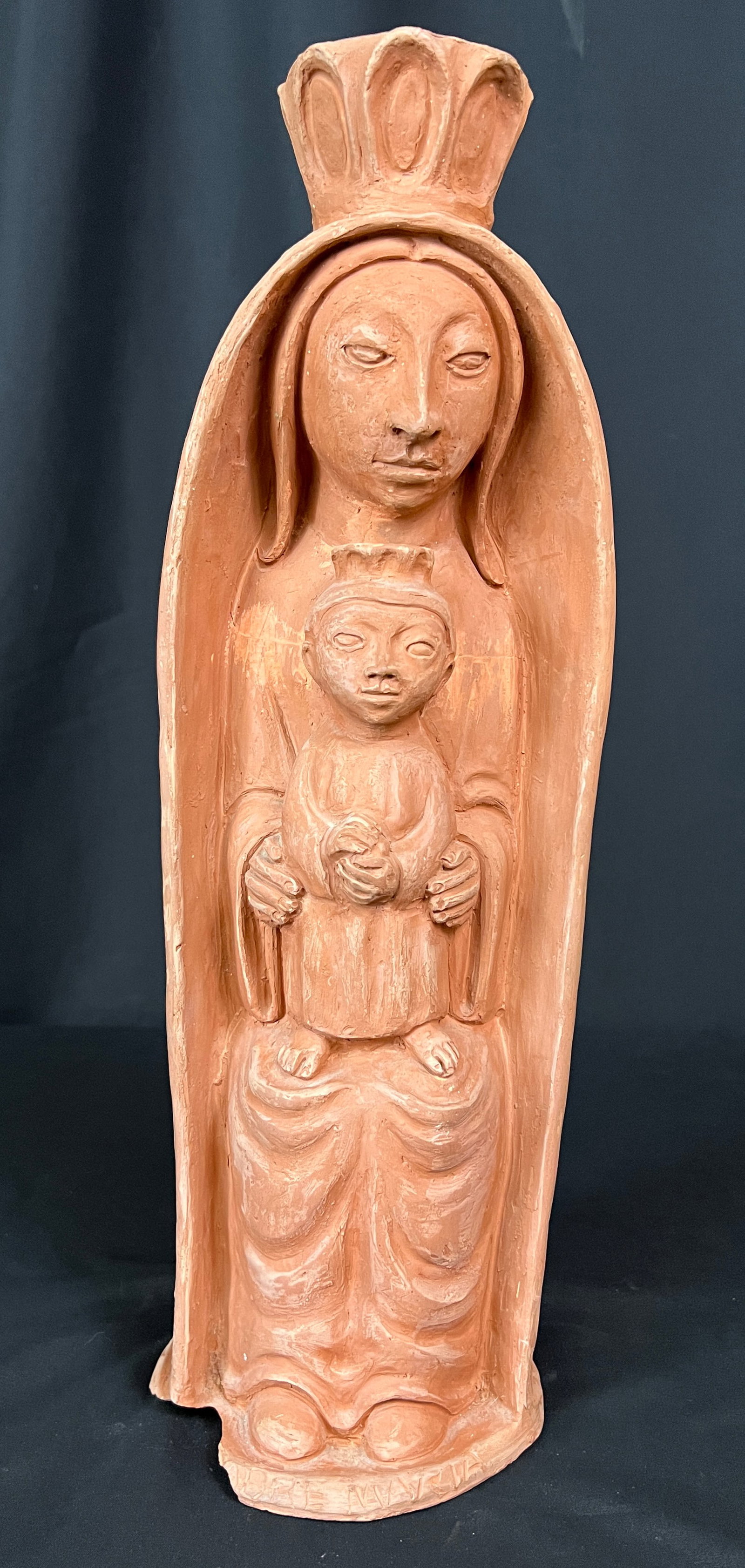 Raymer, Lester (1907-1991) ceramic, Madre Maria: Raymer, Lester (1907-1991) ceramic, Madre Maria, signed L Raymer on lower back, fair condition, large chip in base front, appears to have a firing flaw across Madonna's shoulders, scuplture size: 19 x