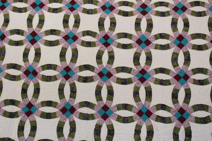 Double Wedding Ring Quilt 108" X 108" White Double (1 of 10)