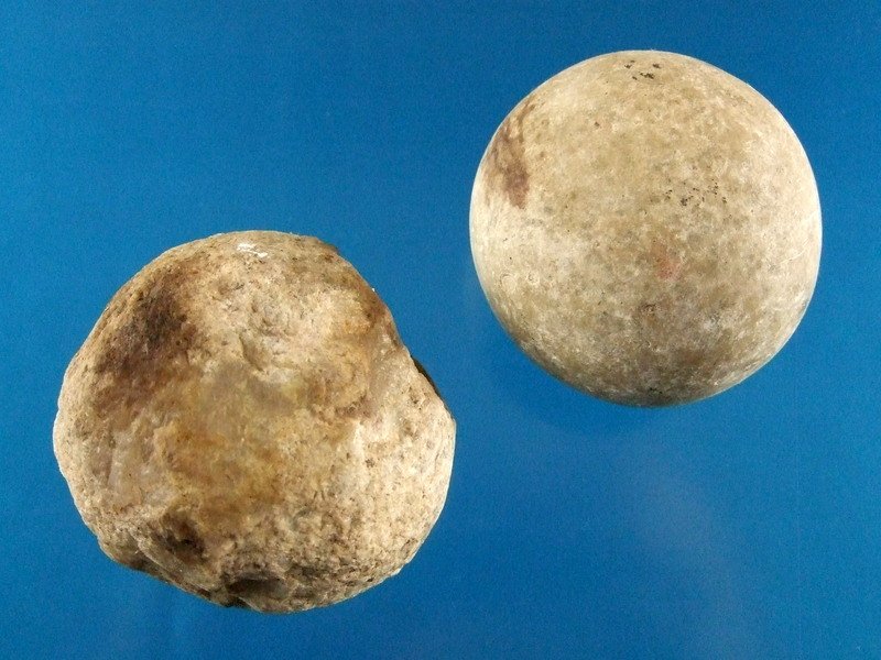 Two Quartz Game Balls / Hammers West KY Largest Is: Two Quartz Game Balls / Hammers West KY Largest Is 2 3/4"