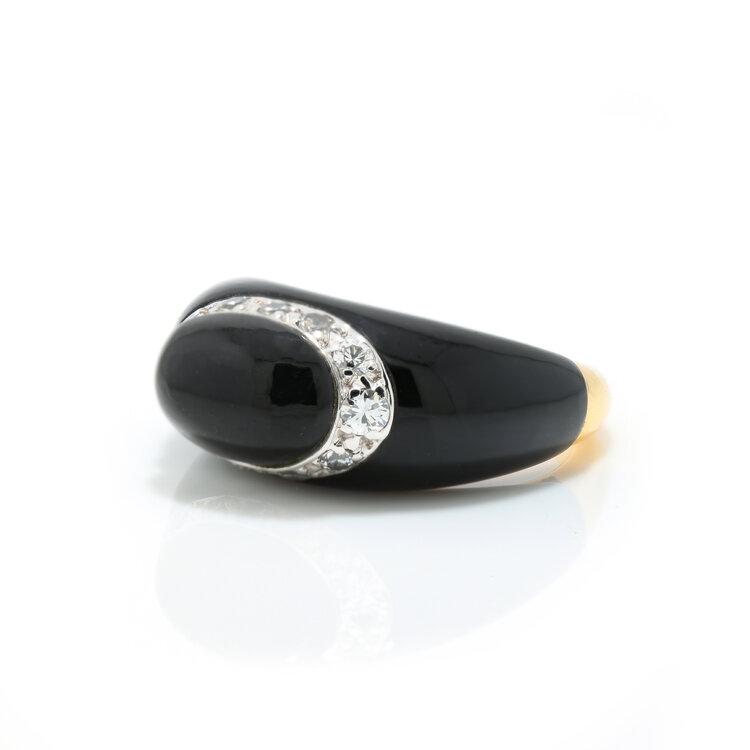 Van Cleef & Arpels "Fidji" onyx and diamond ring (1 of 12)