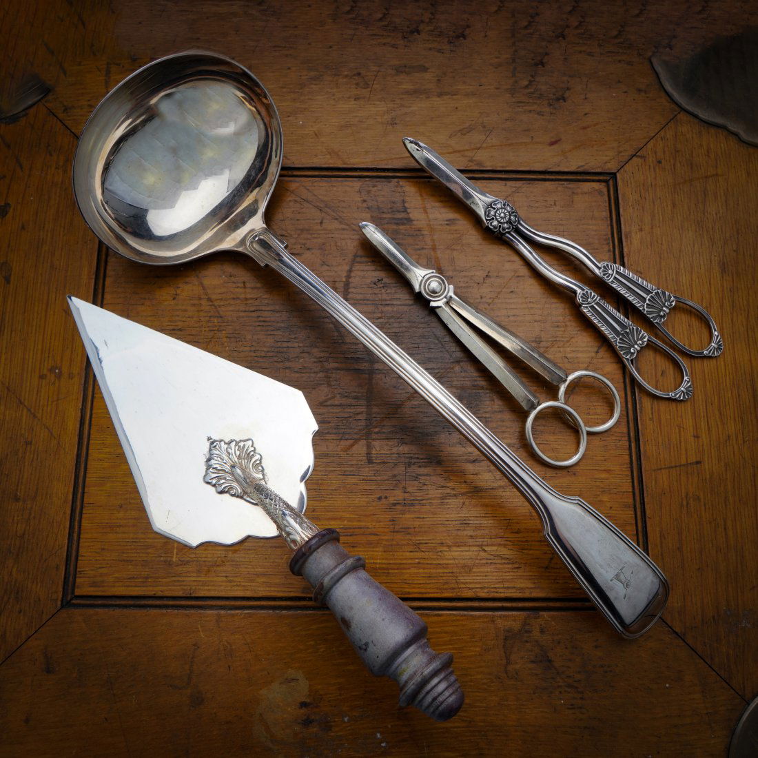 NO RESERVE Antique and Vintage lot of silver plated items (1 of 3)