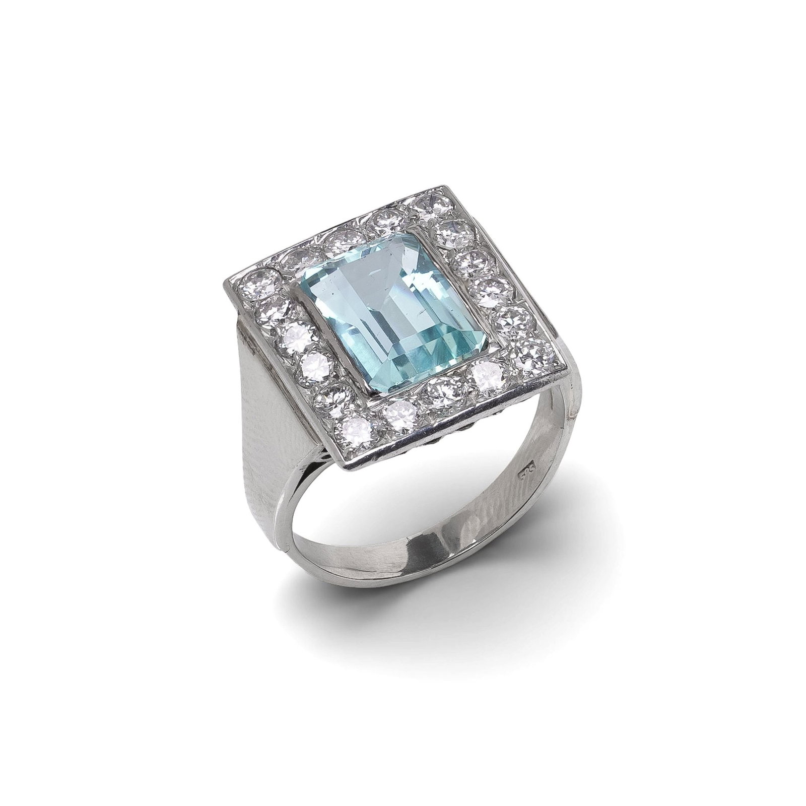 14KT White Gold Aquamarine & Diamond Cluster Ring: A striking vintage aquamarine and diamond cluster ring crafted in solid 14KT white gold. The ring is centred with a vibrant emerald-cut natural aquamarine weighing approximately 3.00 carats, displayin