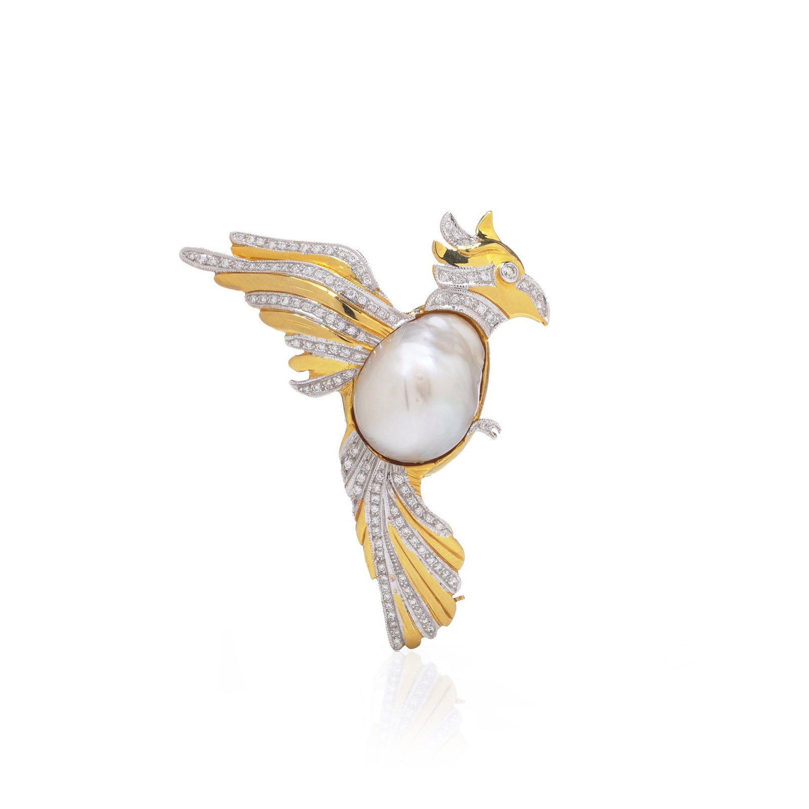 18KT Gold Cockatoo Brooch with South Sea Pearl and Diamonds: An 18KT gold brooch modelled as a stylised bird, identified as a cockatoo based on the prominent crested head and curved beak. The brooch is designed in a combination of polished gold and diamond-set 