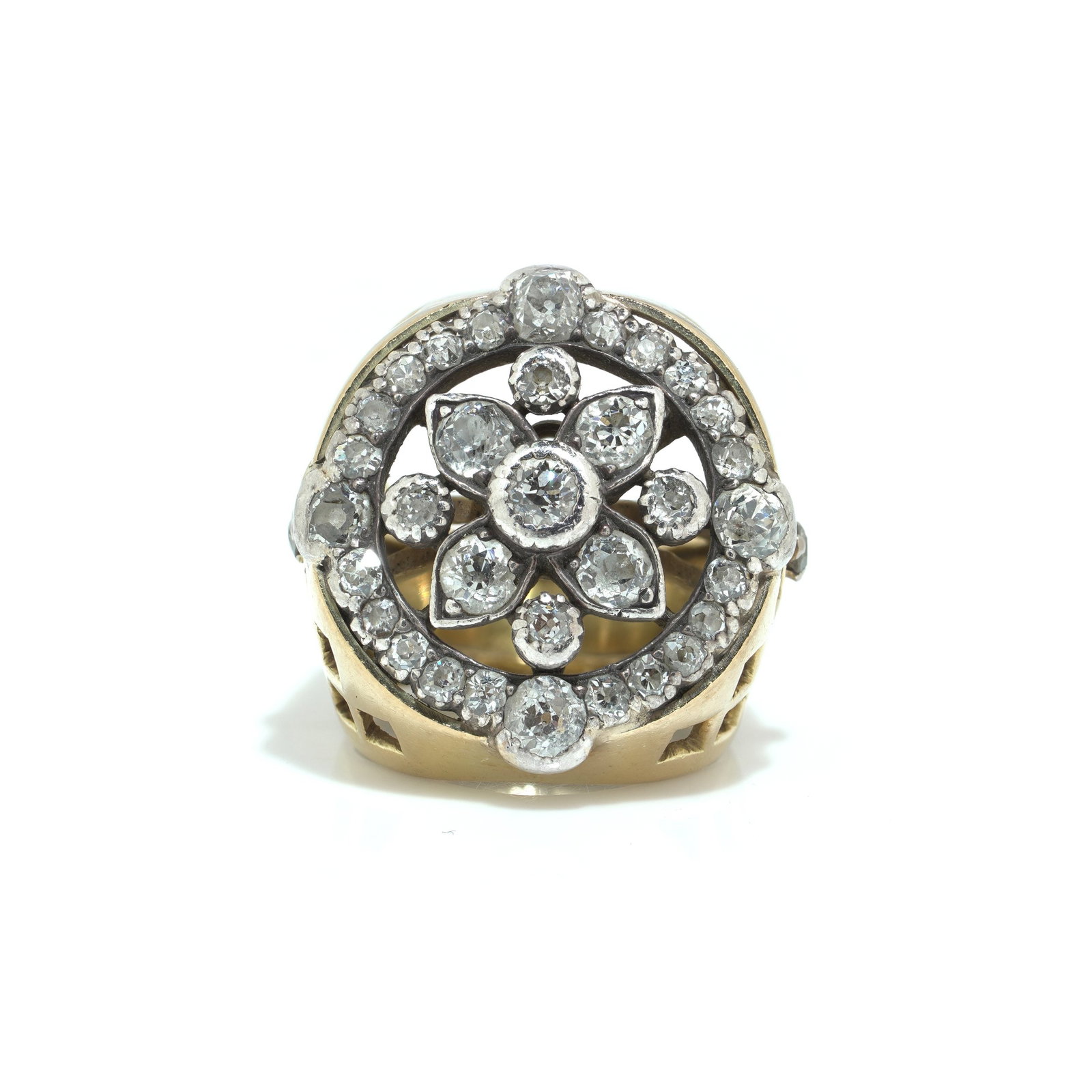 Early 20th Century 18KT Gold Old European Cut Diamond Cluster Ring 2.60ct: An early 20th century cluster ring crafted in 18KT gold, with a large circular diamond-set head and pierced openwork shoulders. The yellow gold shank contrasts with the white-topped setting, giving th