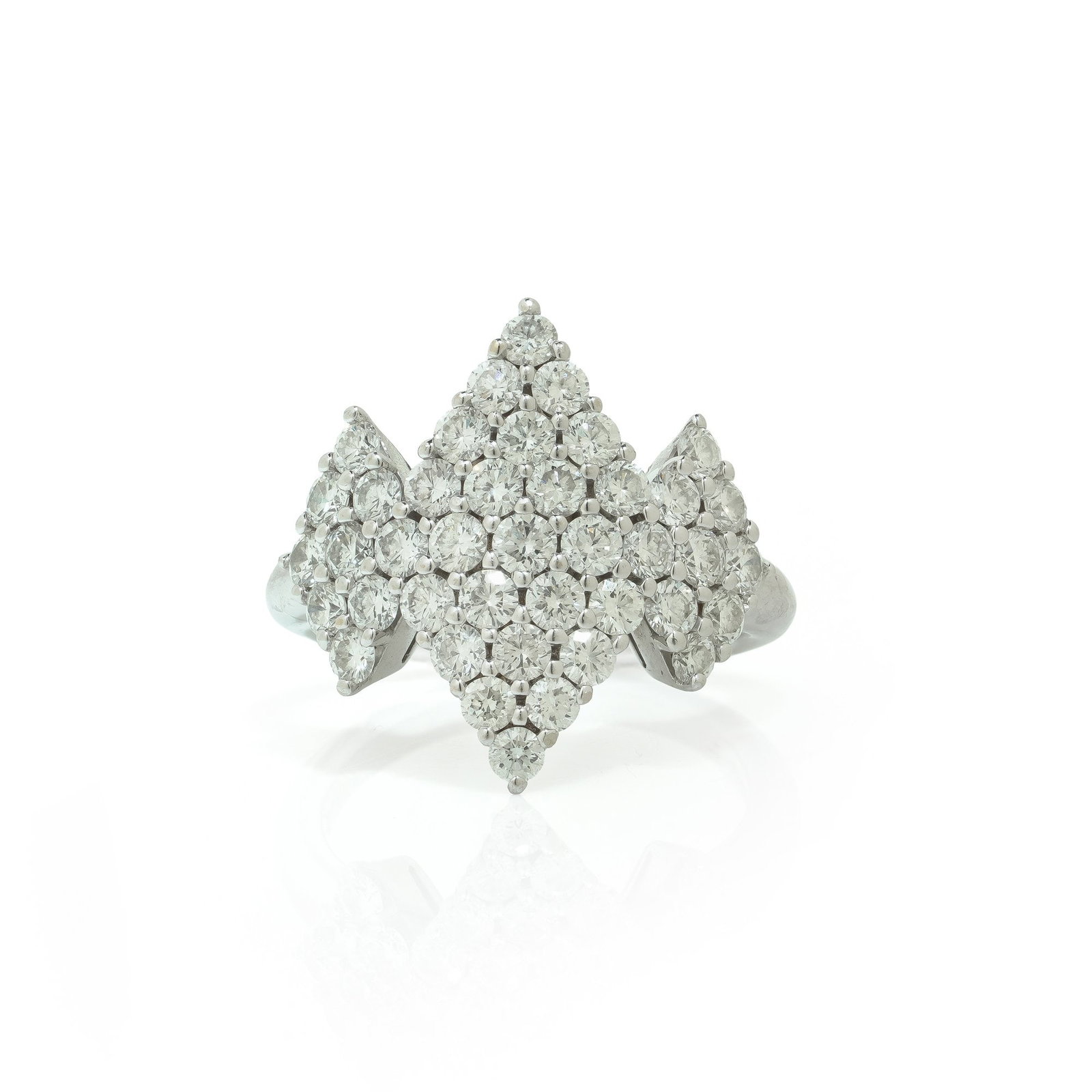 Picchiotti 18KT Gold Diamond Cluster Ring: A substantial 18KT gold diamond cluster ring by Picchiotti, set with round brilliant cut diamonds in a bold, structured cluster across the front. The ring is marked 750 and carries a Picchiotti maker'