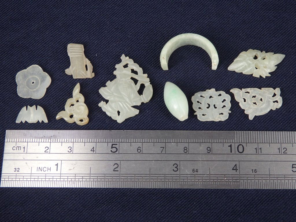 $5 Antique group of 10pcs hard stone/jade/jadite (1 of 8)