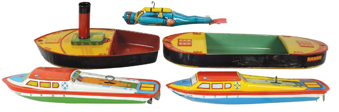 Toy boats (5), Chein speedboats (2), litho on metal,: Toy boats (5), Chein speedboats (2), litho on metal windups, Good cond, 14"L; Chein skin diver, litho on metal windup, Good cond, 11"L & Big Fun Dandee tug & barge, litho on metal, not powered, Good c