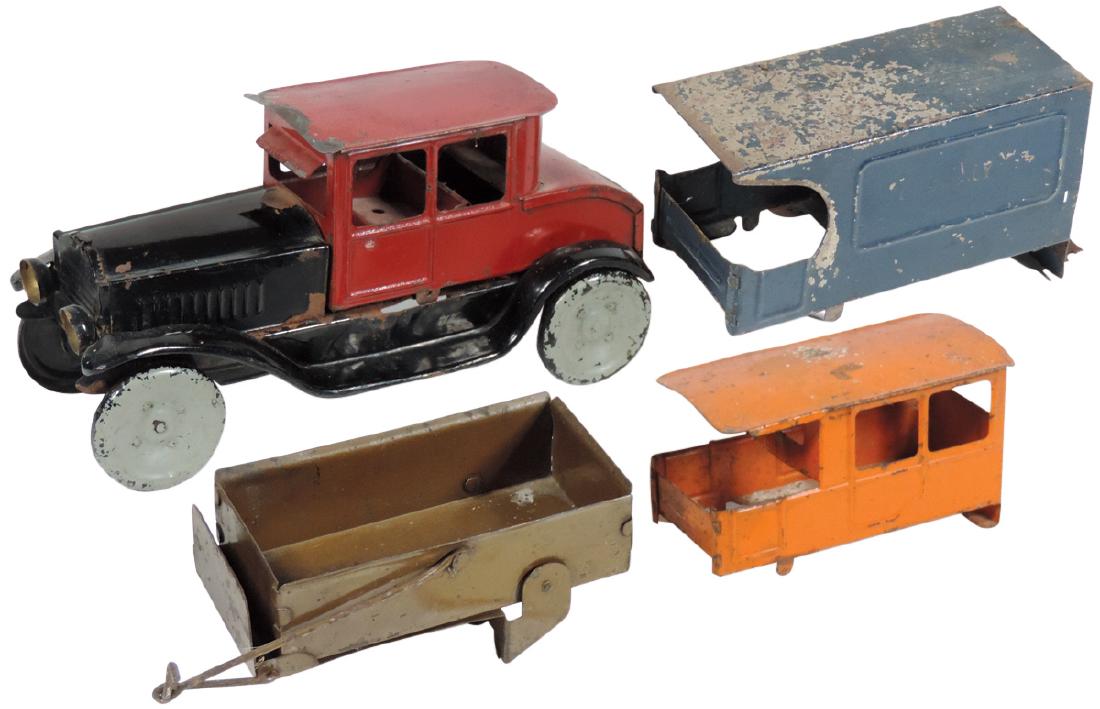 Toy interchangeable car, The Neff-Moon Toy (1 of 1)