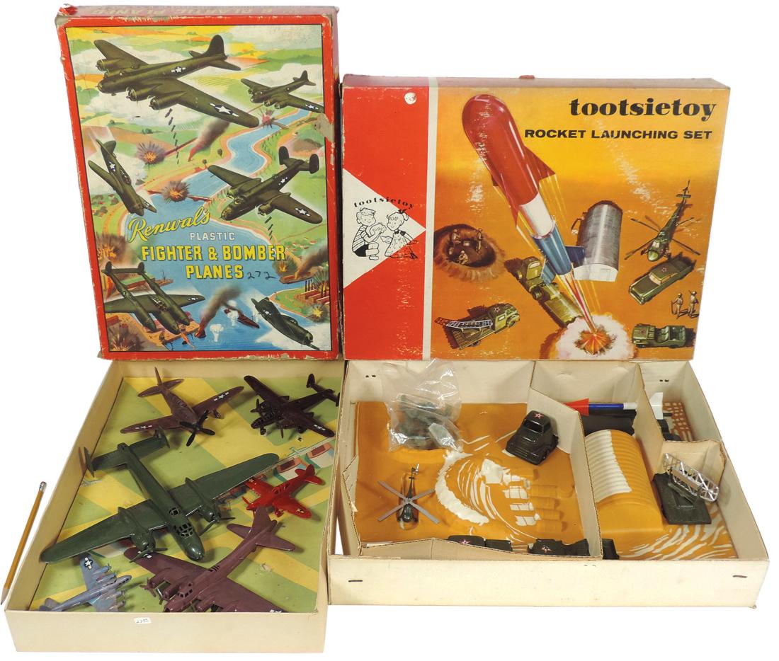 Toys (2), Tootsietoy Rocket Launching set & Renwal (1 of 1)