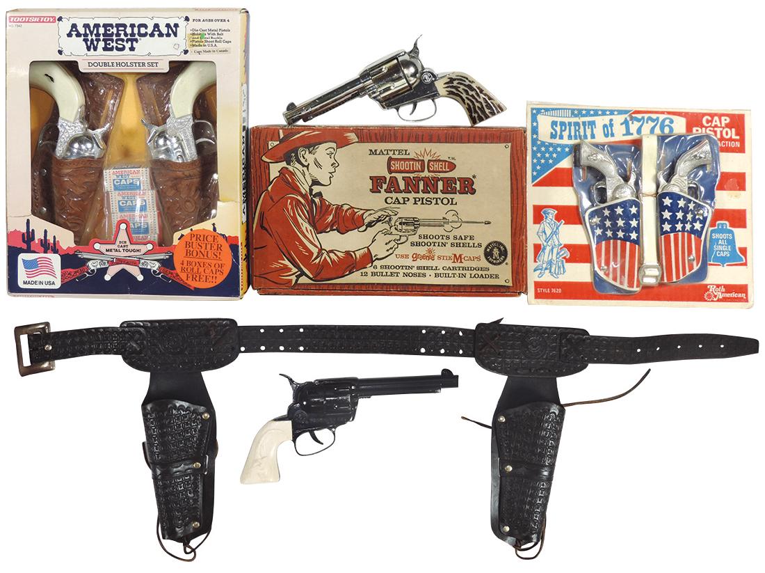 Toy cap guns & holsters (4), Mattel Shootin Shell: Toy cap guns & holsters (4), Mattel Shootin Shell Fanner Cap Pistol in orig box, c.1958; Roth American Spirit of 1776 double holster set; Tootsie Toy American West double holster set w/caps in orig bo