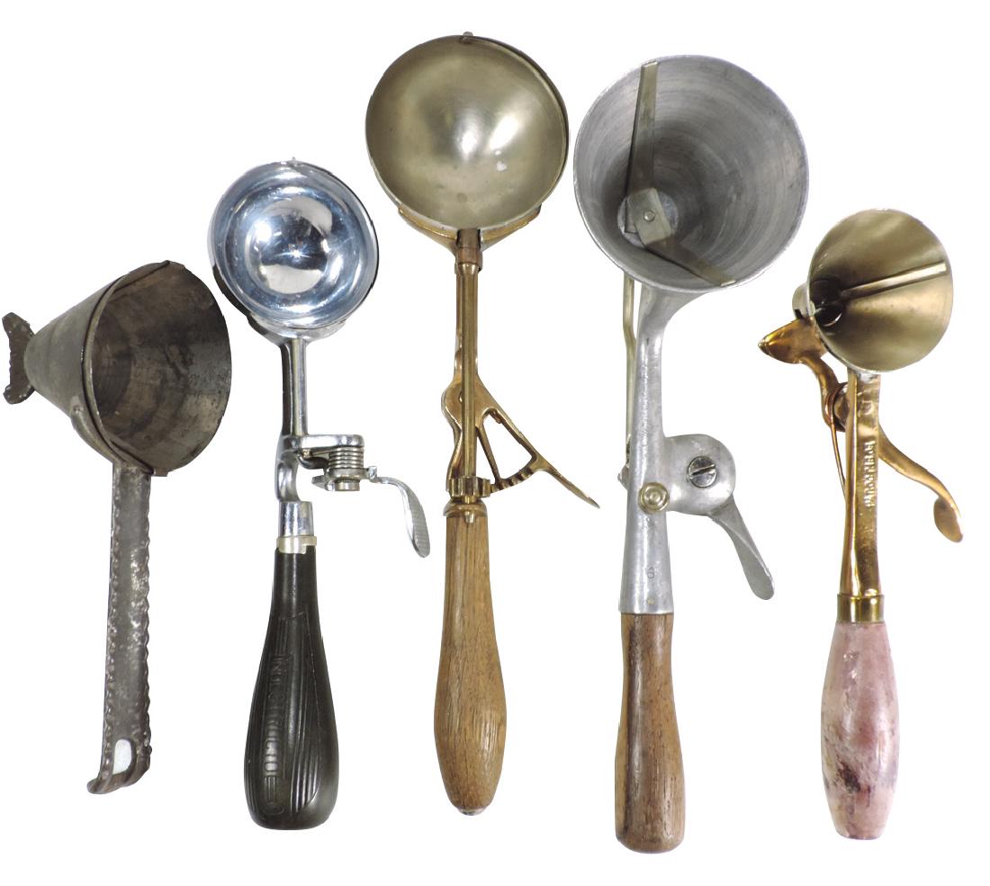 Ice cream dippers (5), Benedict, Gilchrist, H. S. Geer (1 of 1)