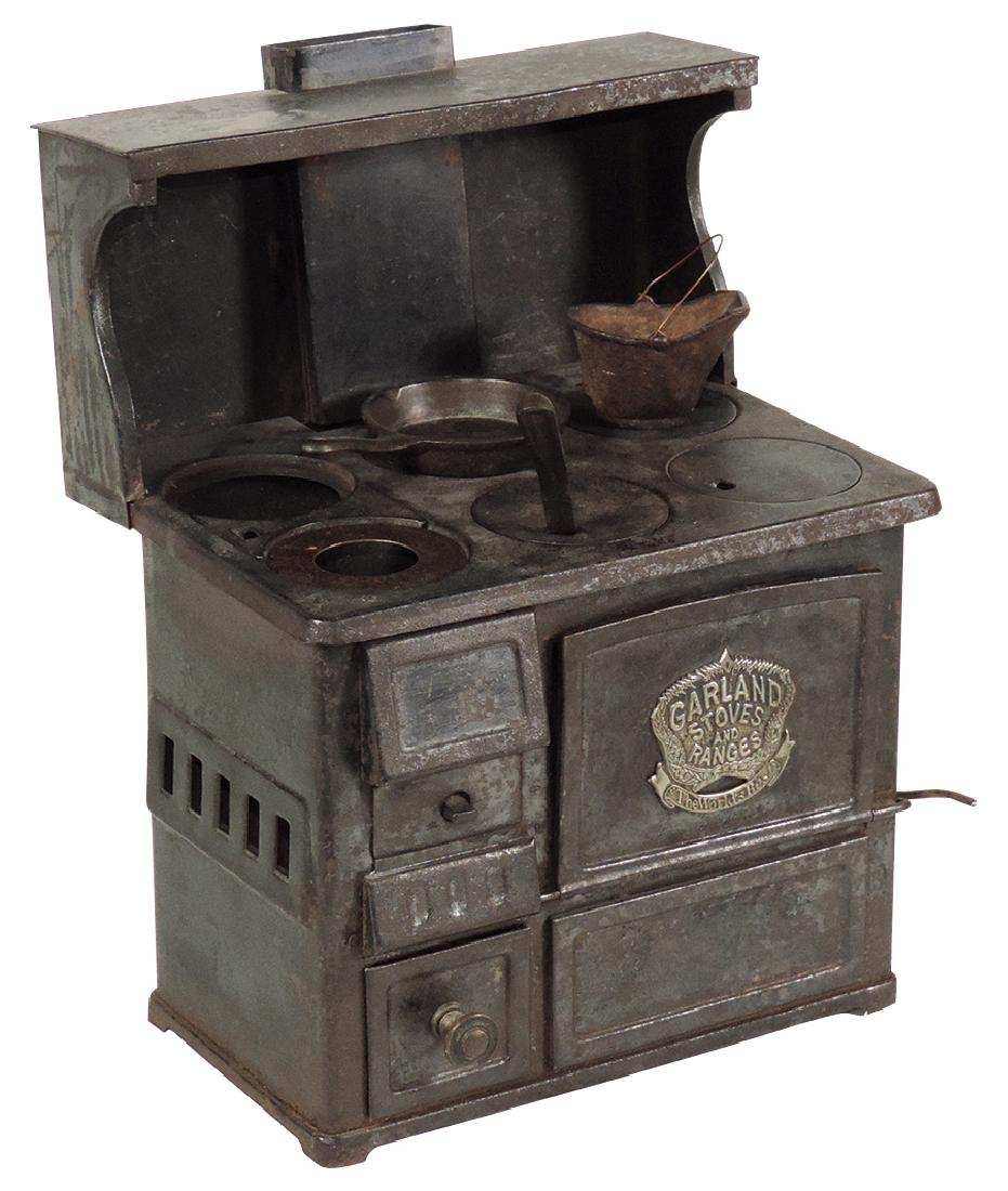 Children's stove, Garland Stoves and Ranges, tin w/cast