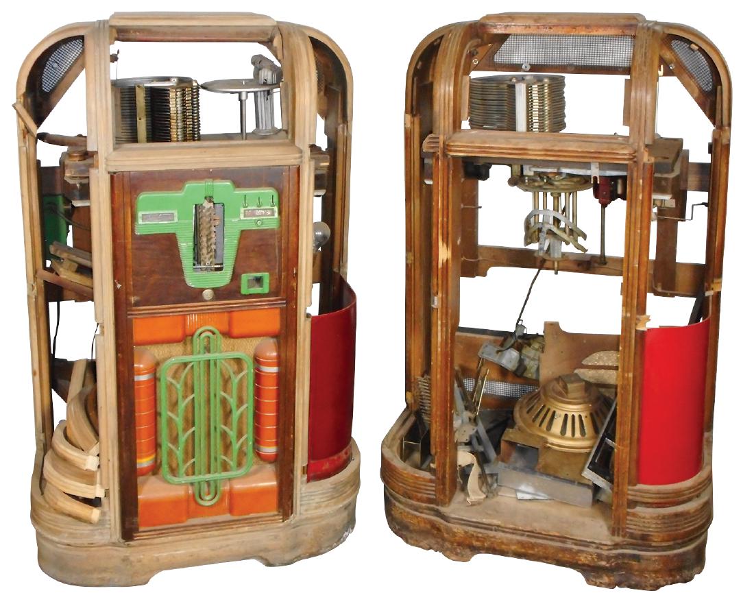 Coin-operated jukeboxes (2), Rockola Standard Luxury (1 of 2)