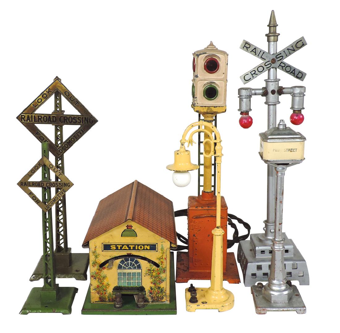 Toy Train Accessories (7), Lionel 078 Power Station,