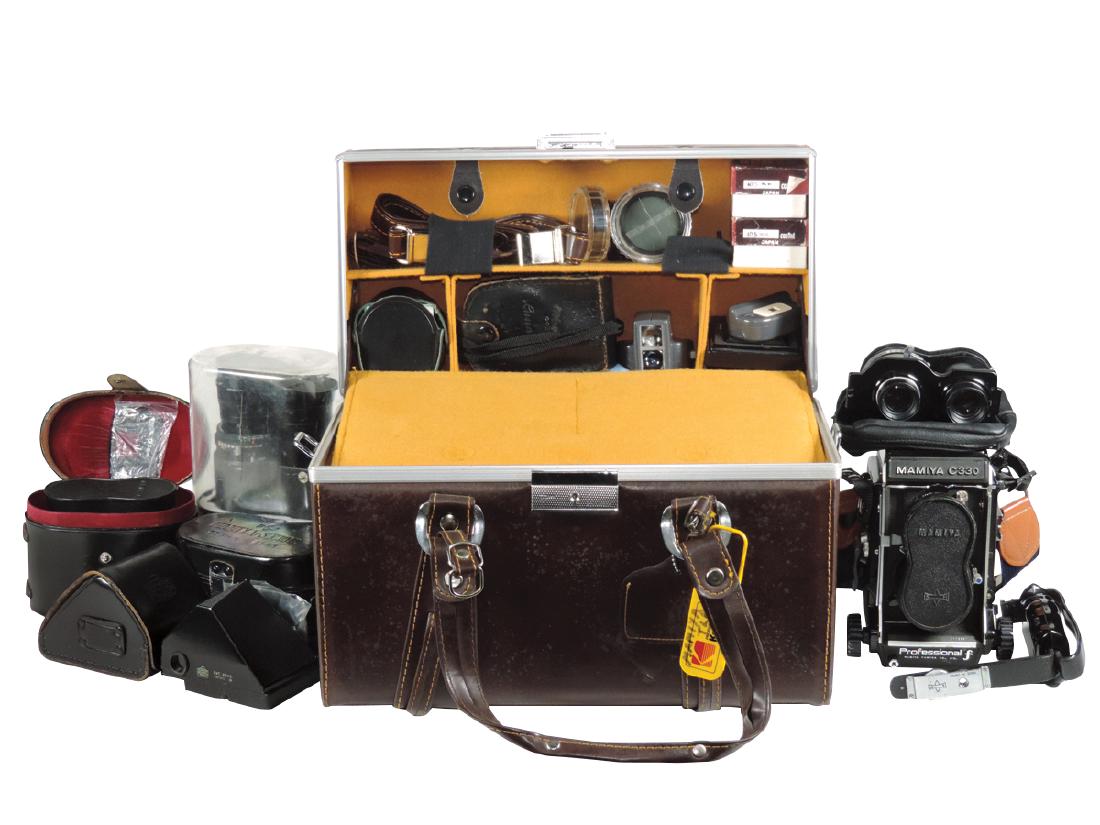 Cameras, Mamiya C330 5-lens outfit: camera, 55mm f/4.5, (1 of 2)