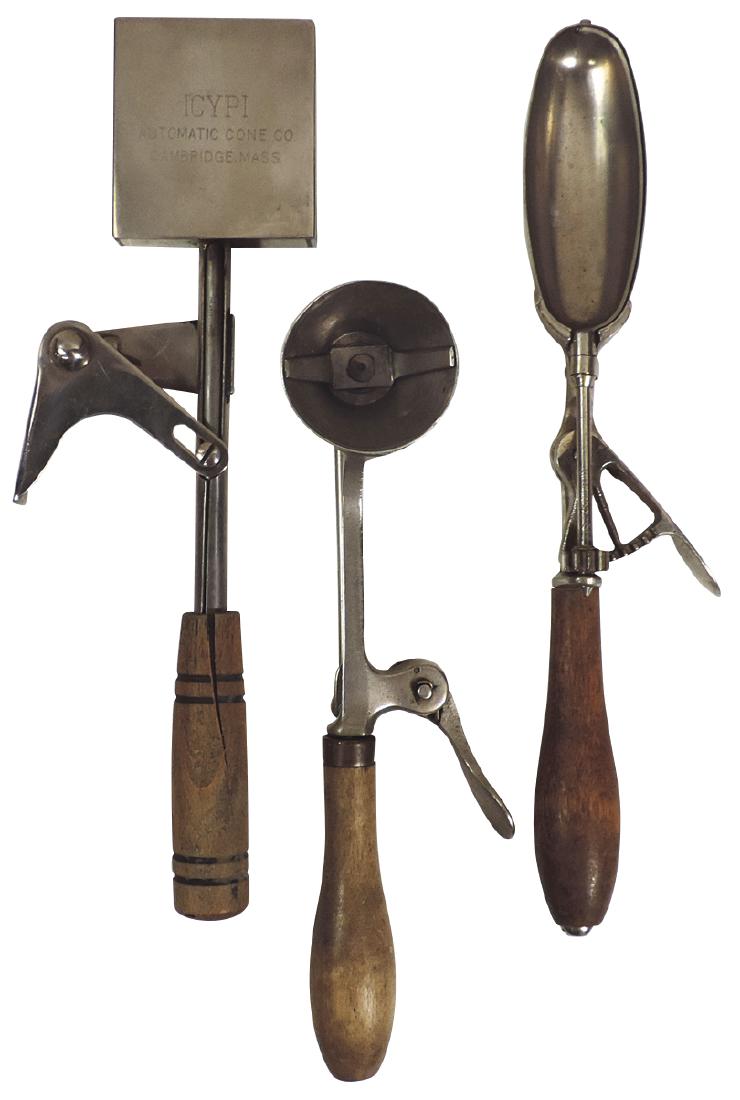 Ice cream scoops (3), Gilchrist No. 33, conical, brass (1 of 1)