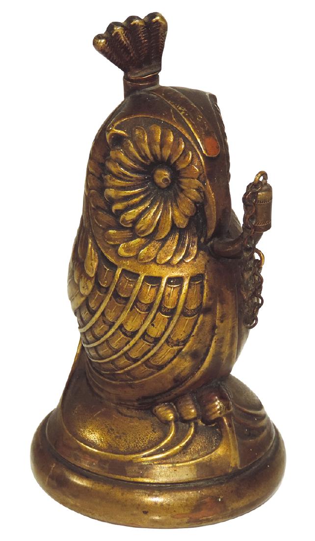 Cigar lighter, figural brass Owl, kerosene lighter,: Cigar lighter, figural brass Owl, kerosene lighter, nicely detailed, early 1900's, Exc cond, 5"H.