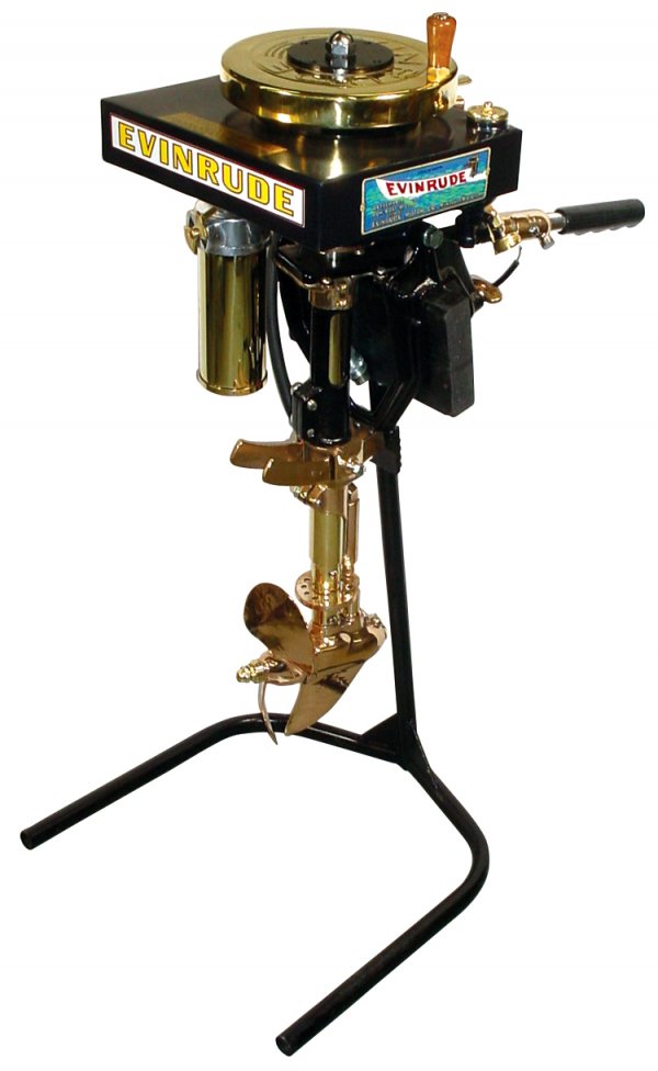 0552: boat motor display, evinrude detachable rowboat m