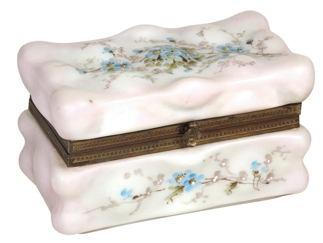 Art Glass, signed Wavecrest Egg Crate mold dresser box: Art Glass, signed Wavecrest Egg Crate mold dresser box w/hand-painted blue florals, VG to Exc cond w/orig lining intact, block mark & paper retailer's labels, 4"H X 7"W x 4"D.