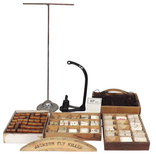 Country Store Display & Clerking (10), spooled string (0006) on Nov 13