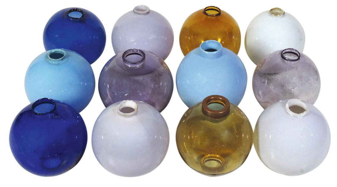 Lightning Rod Glass Balls (12), all plain rounds, 2 (1 of 1)