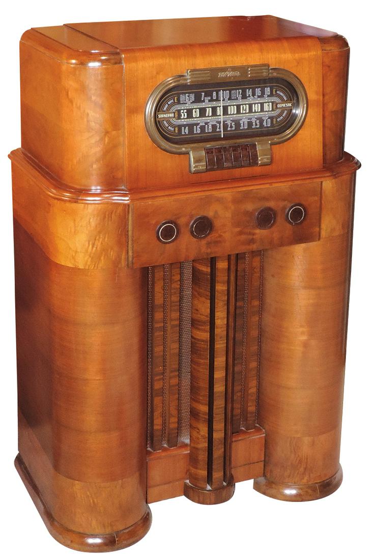 Radio, RCA Victor Art Deco walnut case w/waterfall (1 of 1)