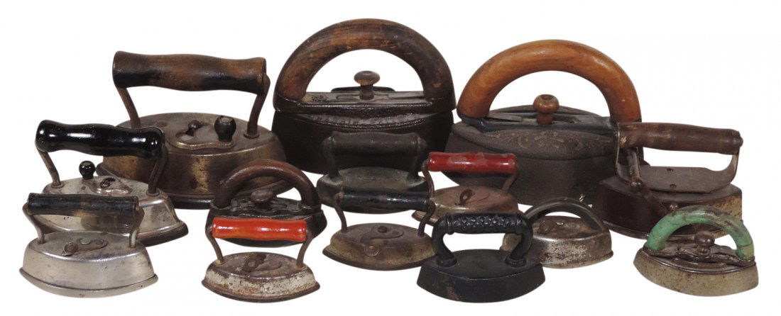 Sad Irons (14), a collection of various sizes from toy (1 of 1)