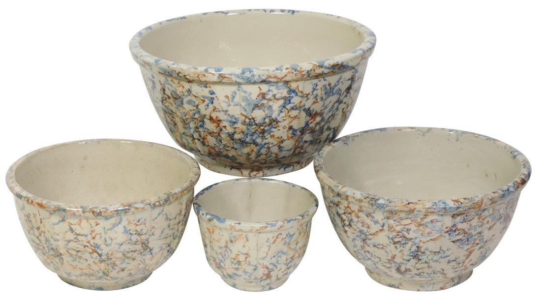 Stoneware Bowls (4), Red Wing paneled spongeware graduated nest, all Exc cond, 11", 9.5", 8.5" &: Stoneware Bowls (4), Red Wing paneled spongeware graduated nest, all Exc cond, 11", 9.5", 8.5" & 5.5" sizes.