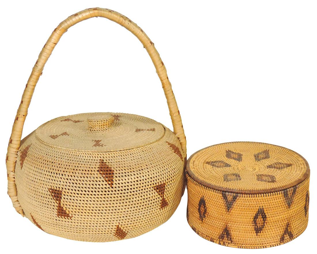 Native American Woven Baskets (2), Pacific Northwest, both w/covers, 1 w/handle, c.1920s-30s, Exc: Native American Woven Baskets (2), Pacific Northwest, both w/covers, 1 w/handle, c.1920s-30s, Exc cond, larger 12.5"H x 11.5" Dia.