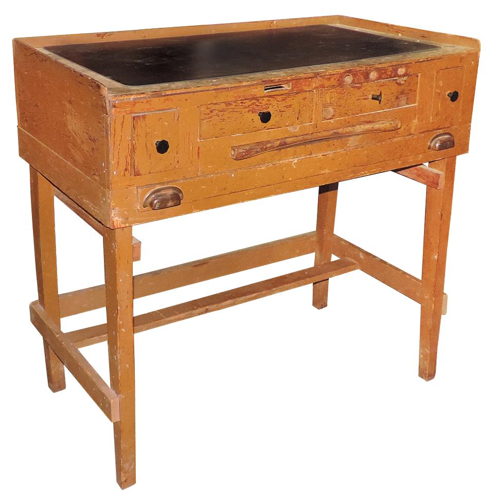 Furniture, Watchmaker's/Jeweler's Bench, 5-drwr pine w/heat resistant fiber top & canvas sorting: Furniture, Watchmaker's/Jeweler's Bench, 5-drwr pine w/heat resistant fiber top & canvas sorting tray, c.1920, Good cond w/signs of use, 38"H x 40"W x 22"D.