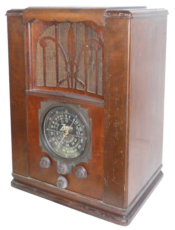 Zenith radio, Multi-Band, Model 6-S-27, Good unte: Zenith radio, Multi-Band, Model 6-S-27, Good untested cond, 23"H x 17"W.