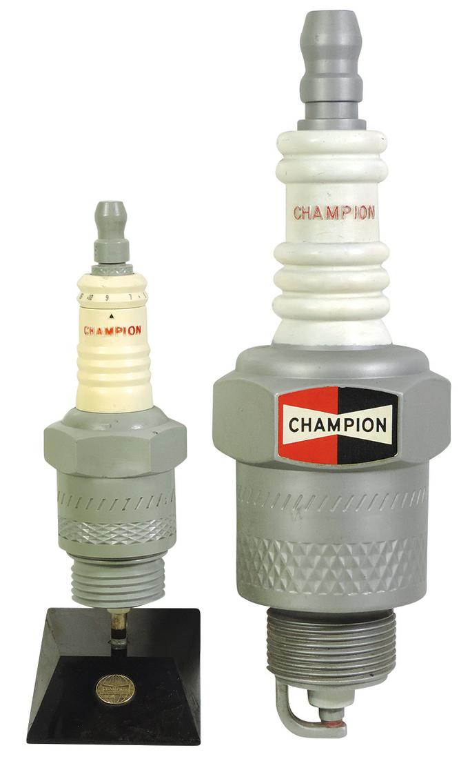 Display & Radio (2), Champion Spark Plug hard plastic transistor radio & blow-molded display plug, (1 of 1)